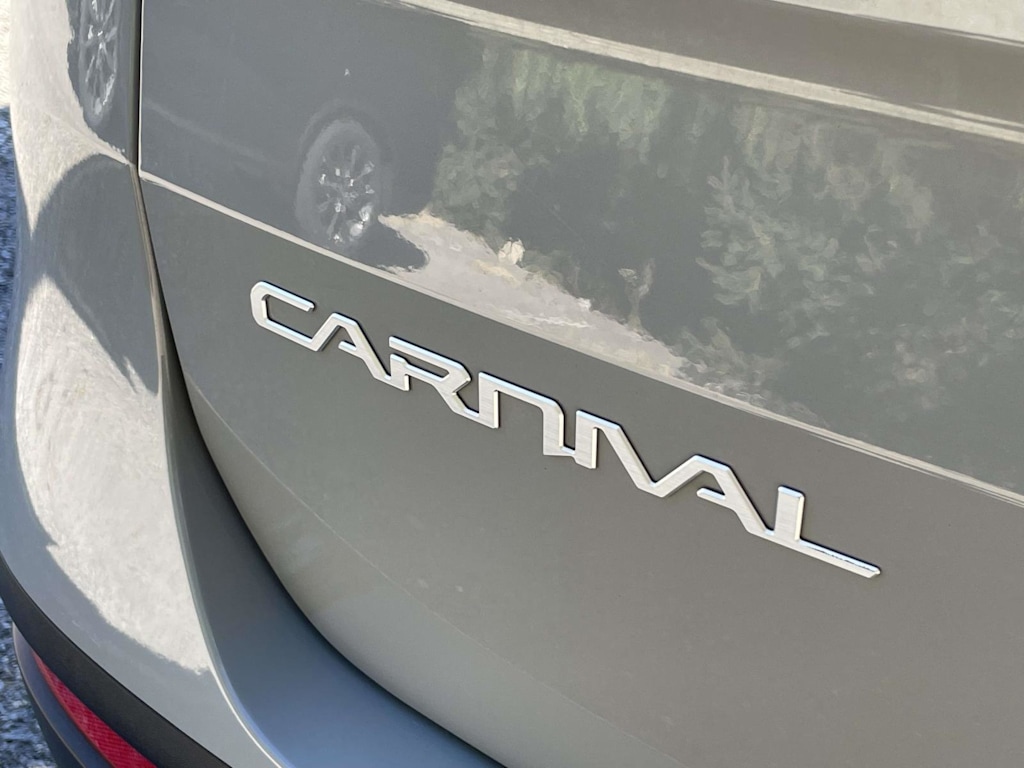 Thumbnail: 2024 Kia Carnival - 22