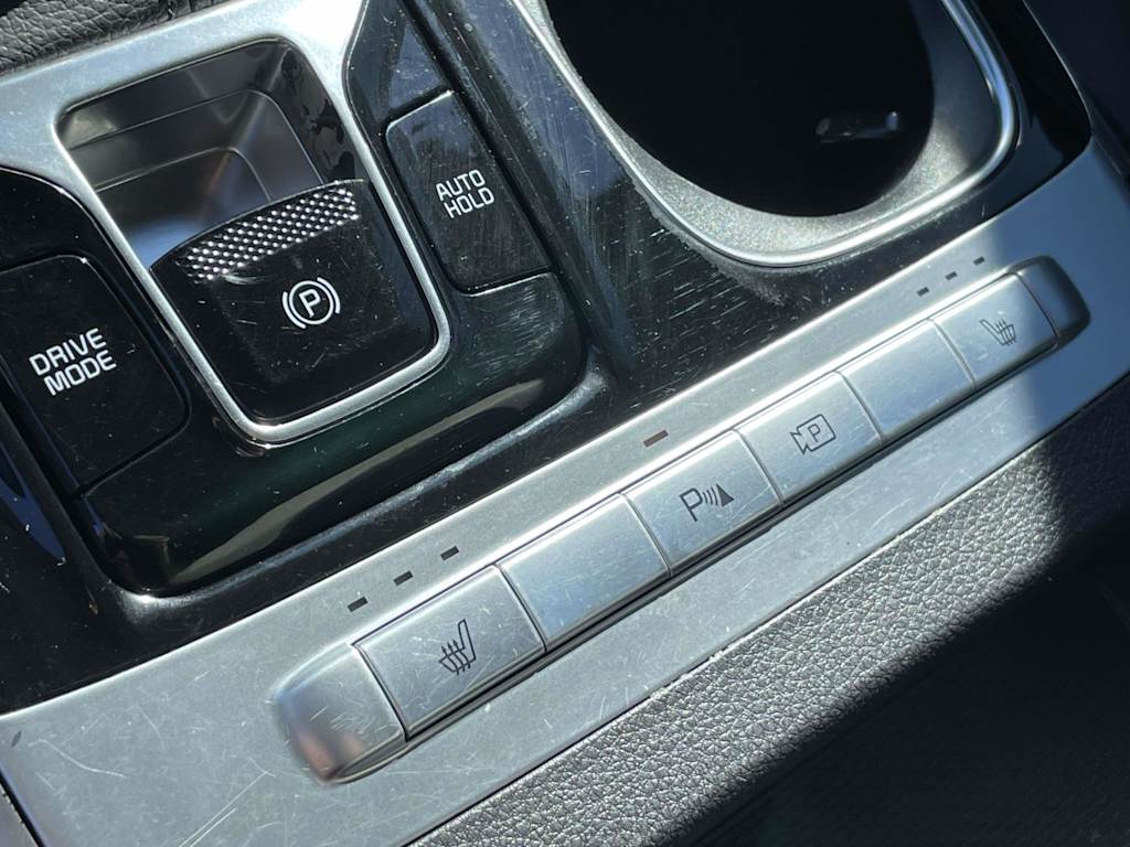 Thumbnail: 2024 Kia Carnival - 29
