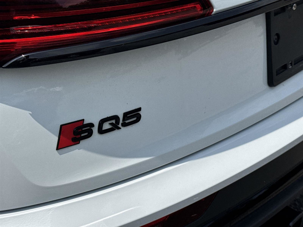 2023 Audi SQ5 Premium Plus 20