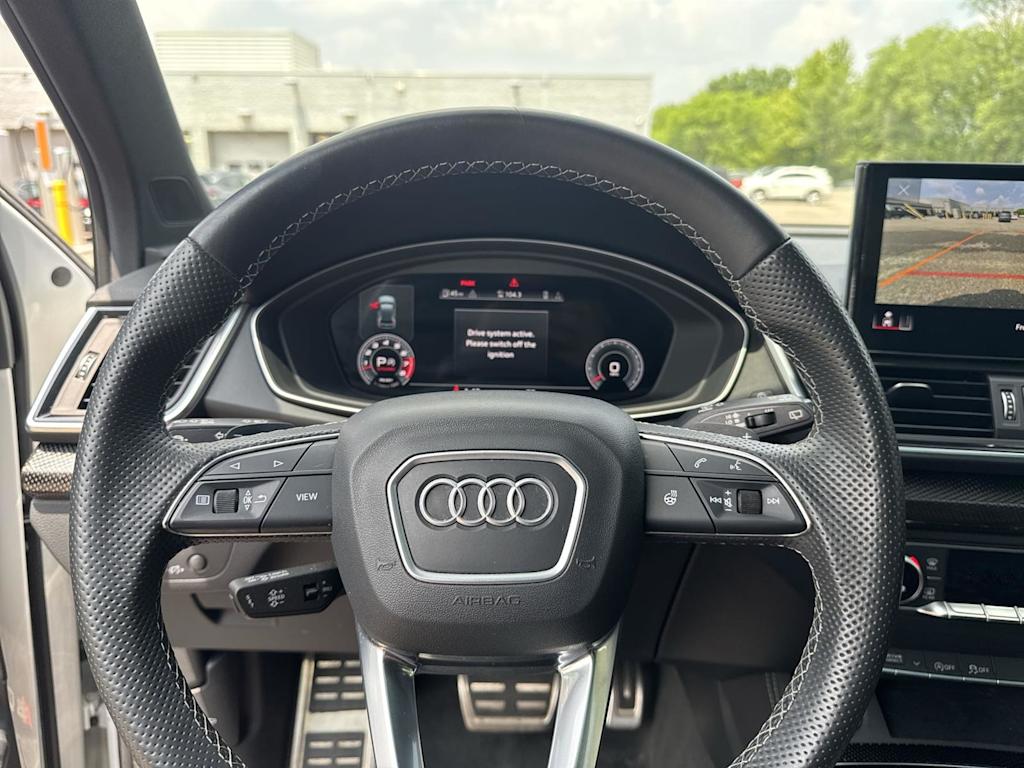 2023 Audi SQ5 Premium Plus 2