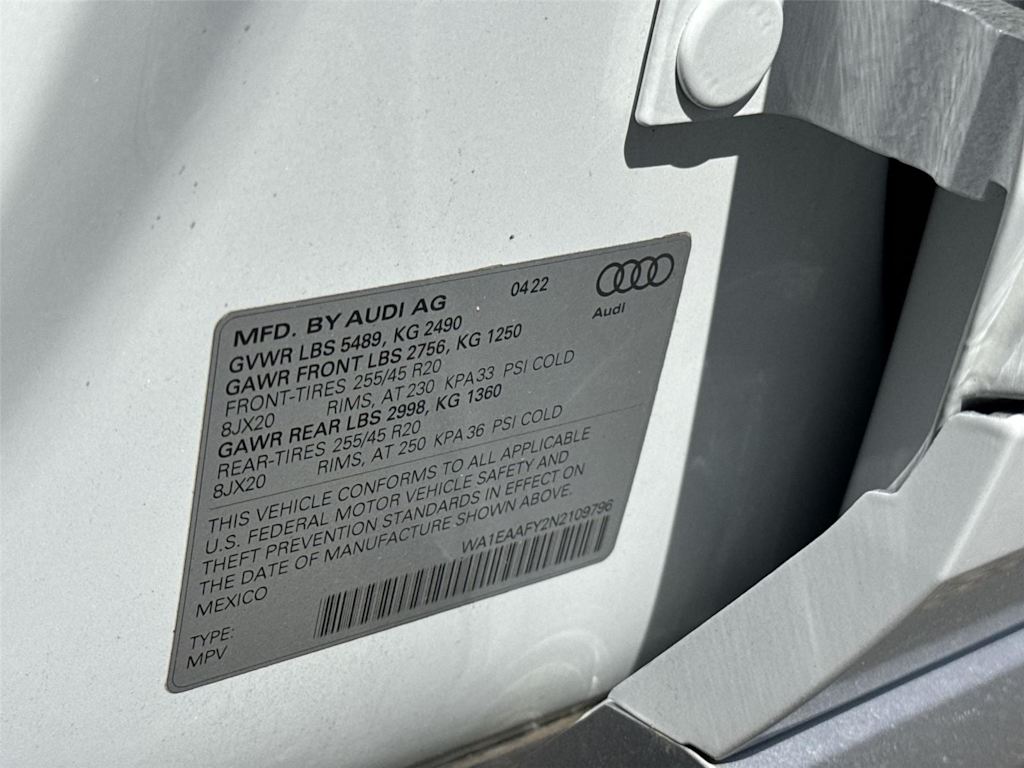 Thumbnail: 2022 Audi Q5 - 13