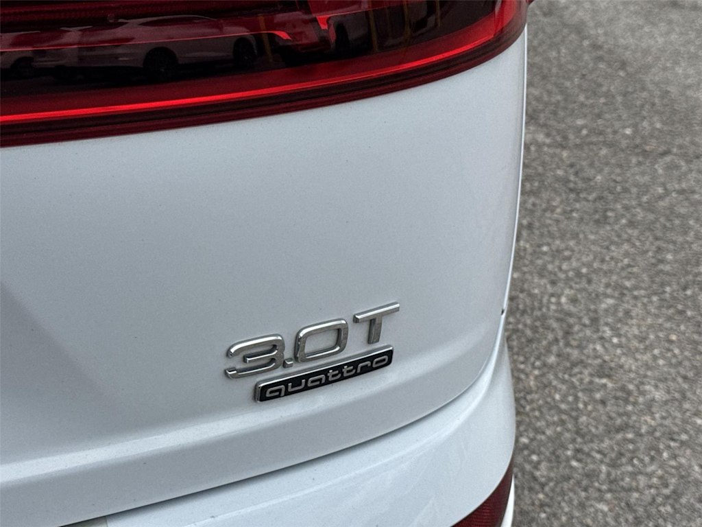 Thumbnail: 2017 Audi Q7 - 19