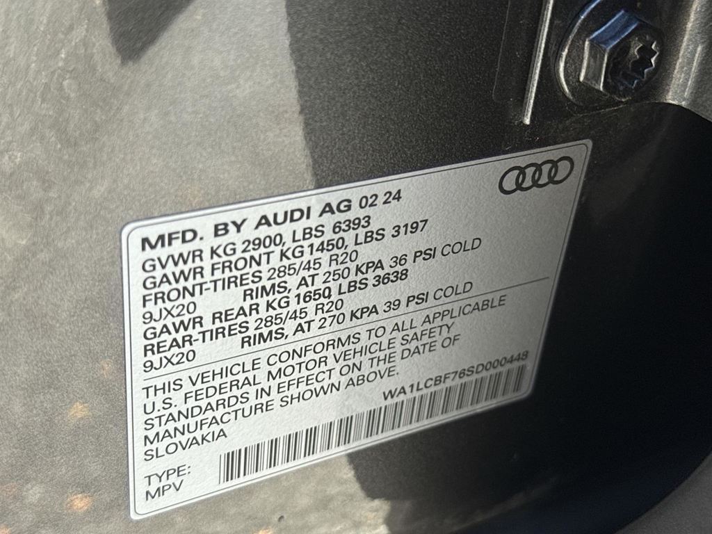 Thumbnail: 2025 Audi Q7 - 15