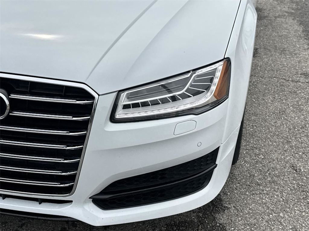 Thumbnail: 2017 Audi A8 - 18
