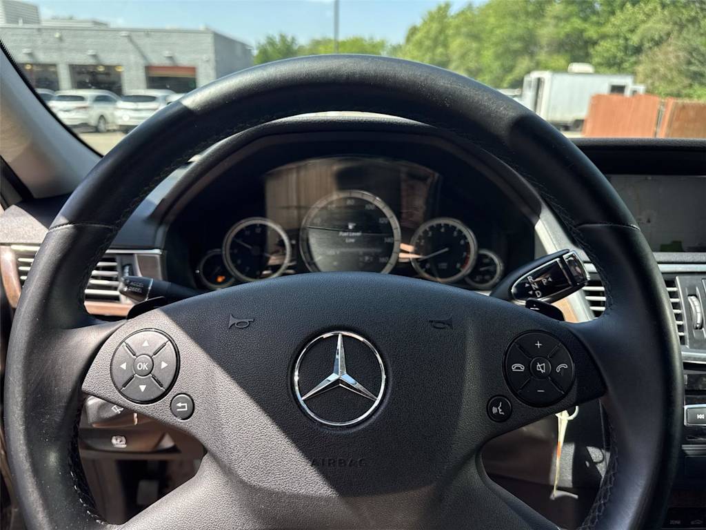 Thumbnail: 2013 Mercedes-Benz E-Class - 2