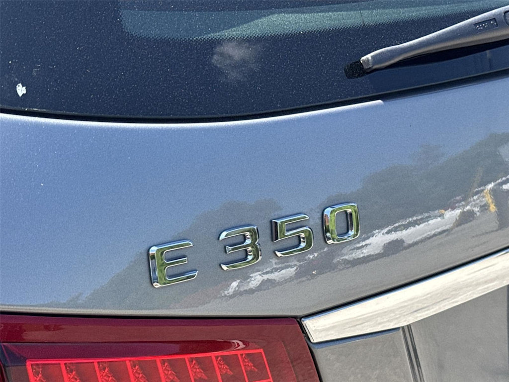 Thumbnail: 2013 Mercedes-Benz E-Class - 7