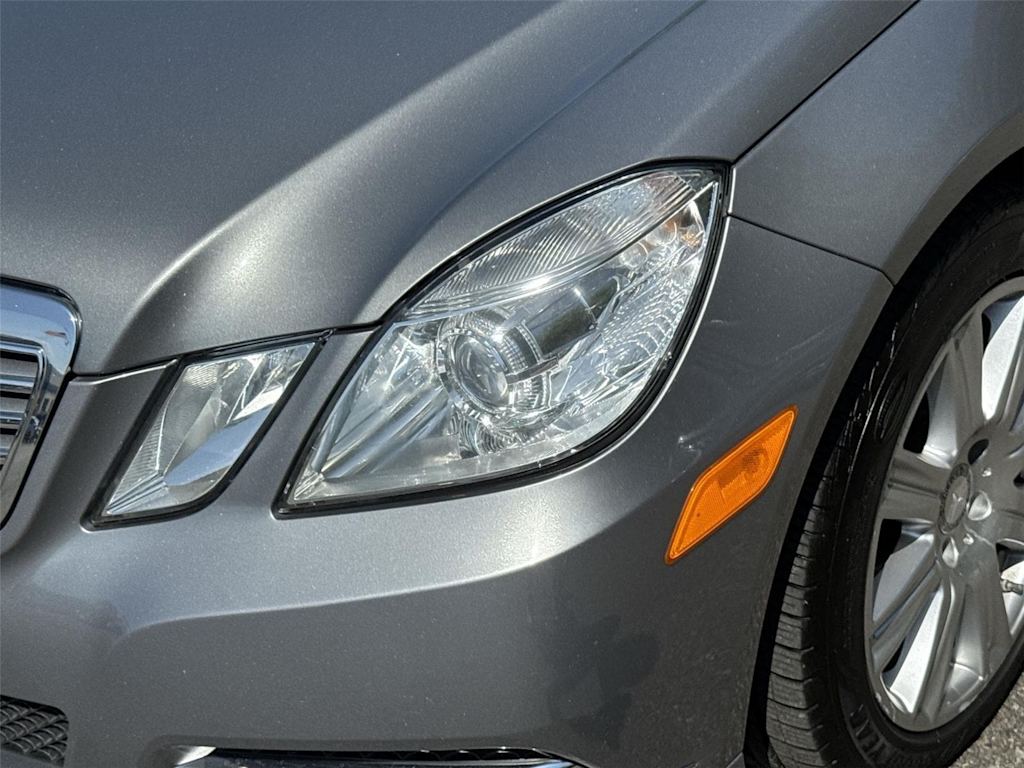 Thumbnail: 2013 Mercedes-Benz E-Class - 17