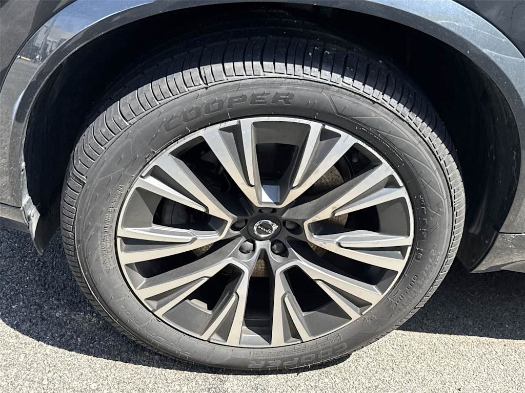Thumbnail: 2021 Volvo XC90 - 4