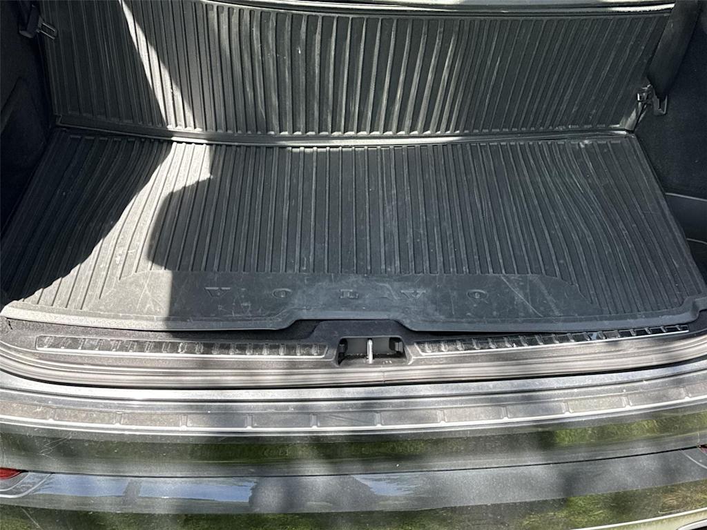 Thumbnail: 2021 Volvo XC90 - 8