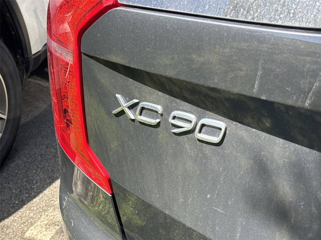 Thumbnail: 2021 Volvo XC90 - 3