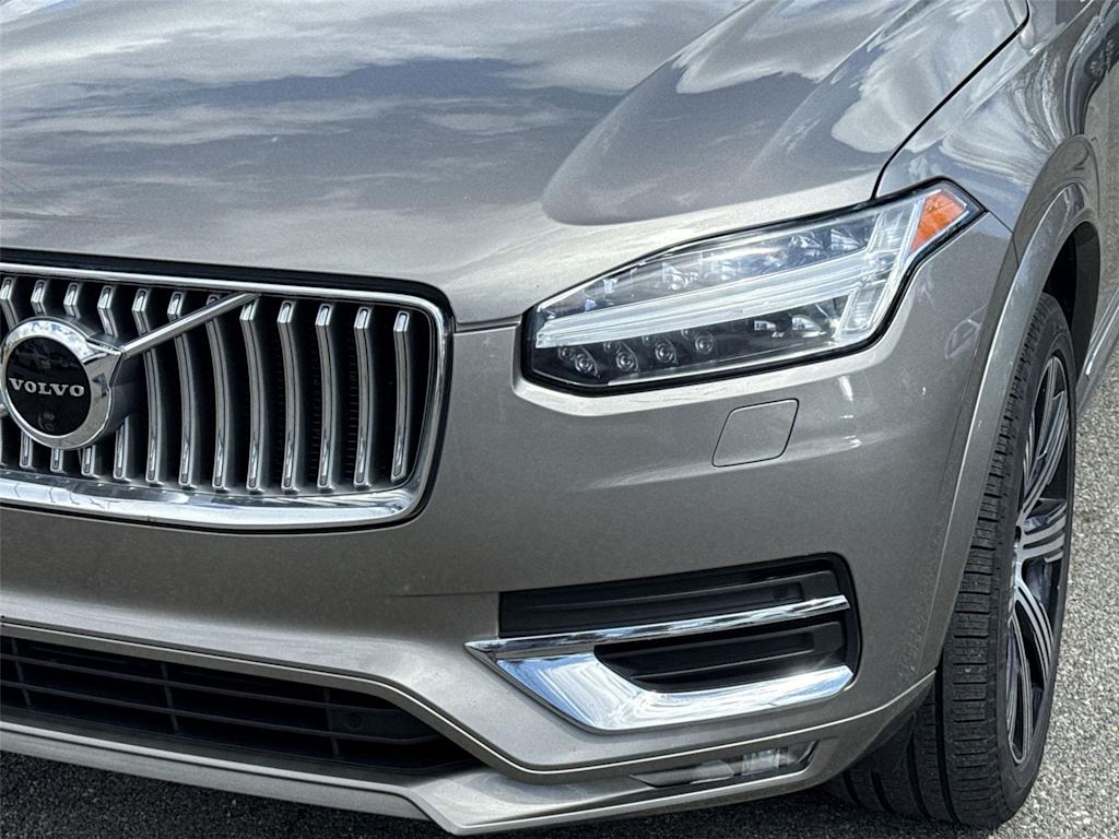 Thumbnail: 2021 Volvo XC90 - 14