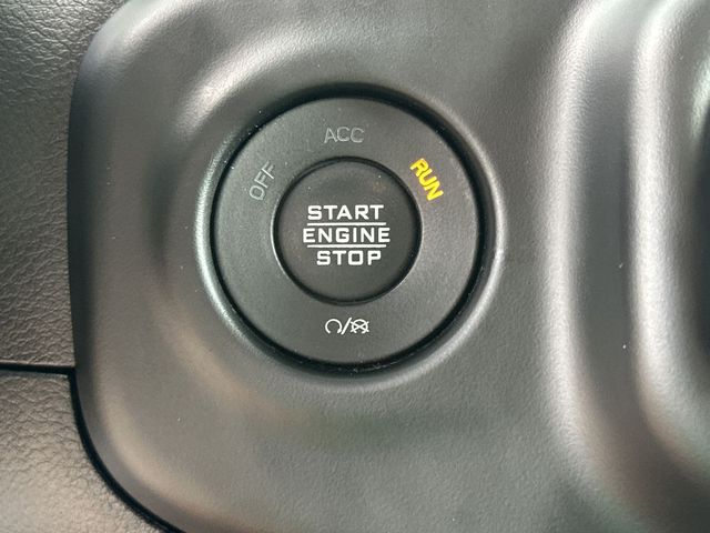 Thumbnail: 2022 Jeep Wrangler - 19