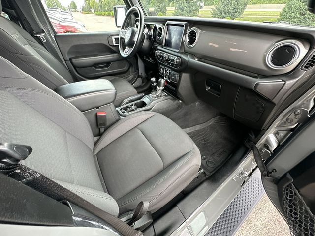 Thumbnail: 2022 Jeep Wrangler - 11