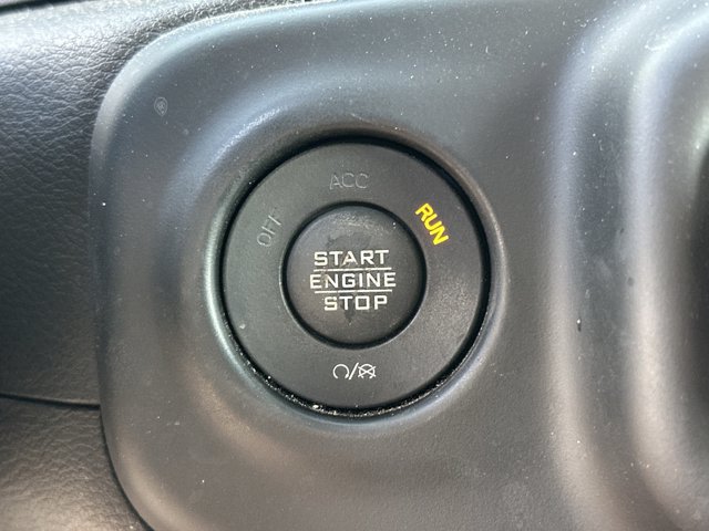 Thumbnail: 2022 Jeep Wrangler - 16