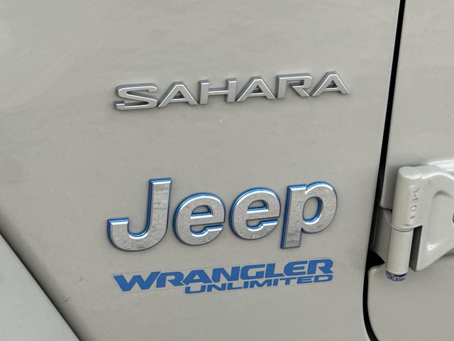 Thumbnail: 2022 Jeep Wrangler - 7