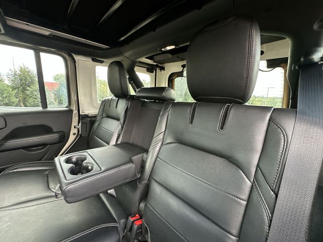 Thumbnail: 2022 Jeep Wrangler - 10