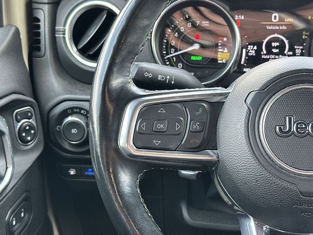 Thumbnail: 2022 Jeep Wrangler - 14