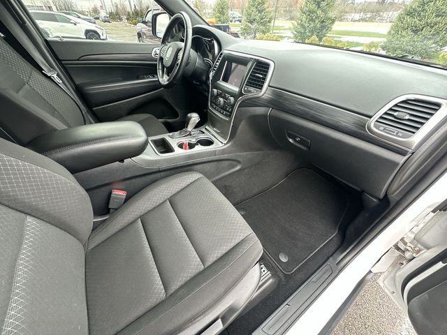 Thumbnail: 2020 Jeep Grand Cherokee - 26