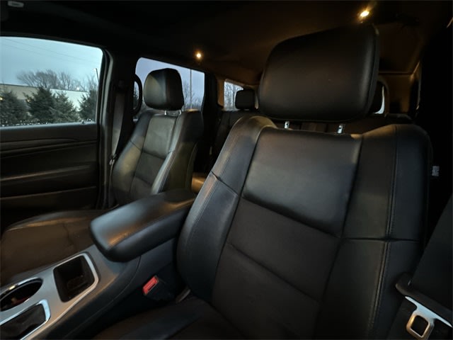 Thumbnail: 2020 Jeep Grand Cherokee - 9