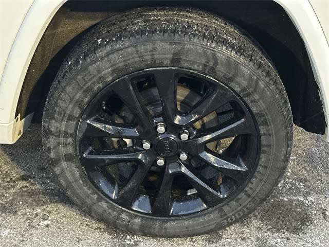 Thumbnail: 2020 Jeep Grand Cherokee - 23