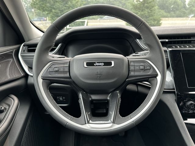 Thumbnail: 2023 Jeep Grand Cherokee - 2