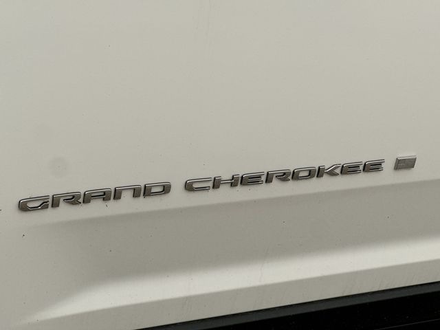 Thumbnail: 2023 Jeep Grand Cherokee - 7