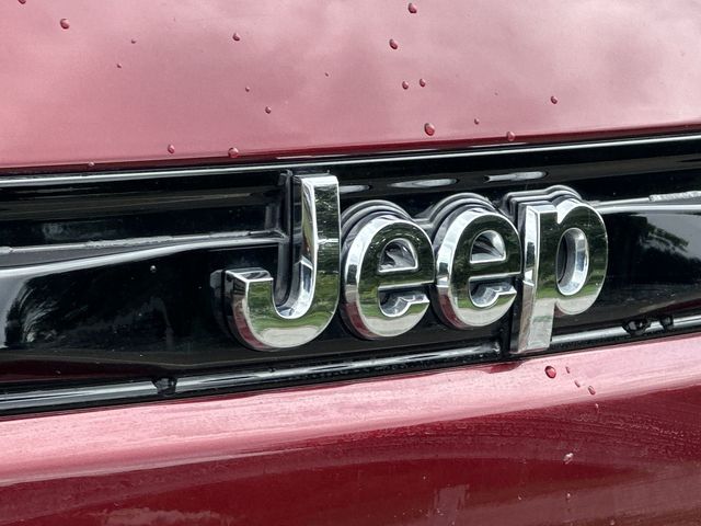 Thumbnail: 2023 Jeep Grand Cherokee - 7