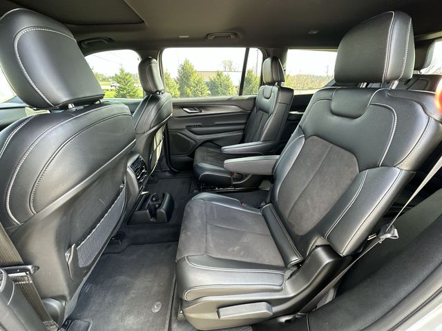 Thumbnail: 2023 Jeep Grand Cherokee L - 13