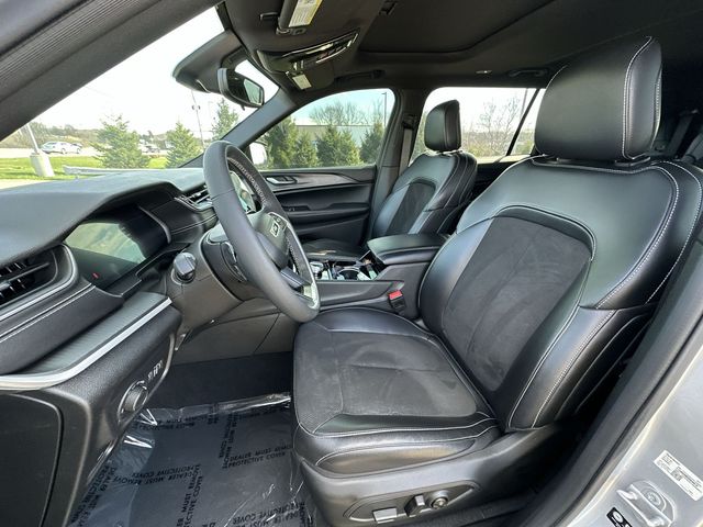 Thumbnail: 2023 Jeep Grand Cherokee L - 12