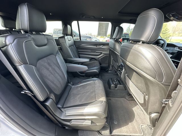 Thumbnail: 2023 Jeep Grand Cherokee L - 31