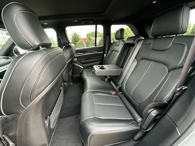 Thumbnail: 2023 Jeep Grand Cherokee - 13
