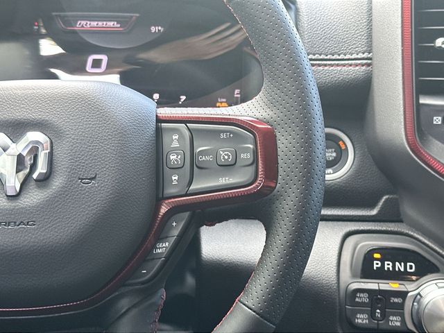 Thumbnail: 2025 RAM 1500 - 18