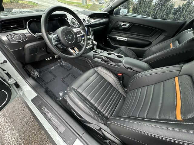 Thumbnail: 2022 Ford Mustang - 9