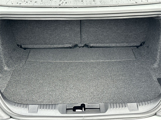 Thumbnail: 2022 Ford Mustang - 28