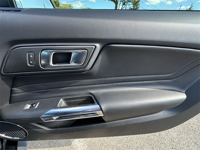 Thumbnail: 2022 Ford Mustang - 28