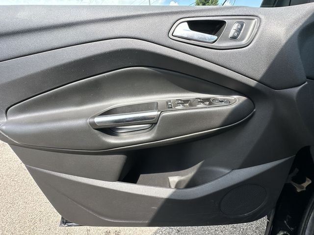 Thumbnail: 2018 Ford Escape - 22