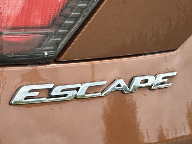 Thumbnail: 2017 Ford Escape - 19