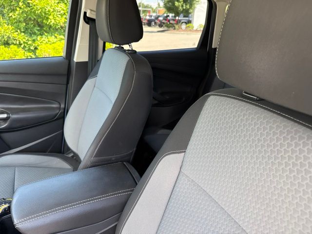 Thumbnail: 2017 Ford Escape - 5