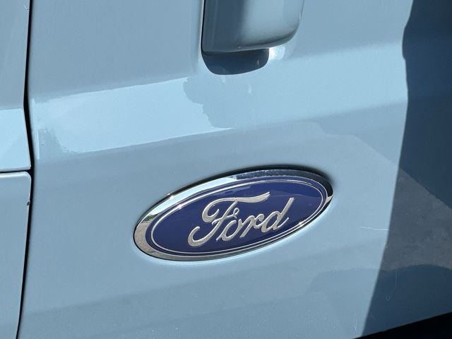 Thumbnail: 2022 Ford Bronco - 7