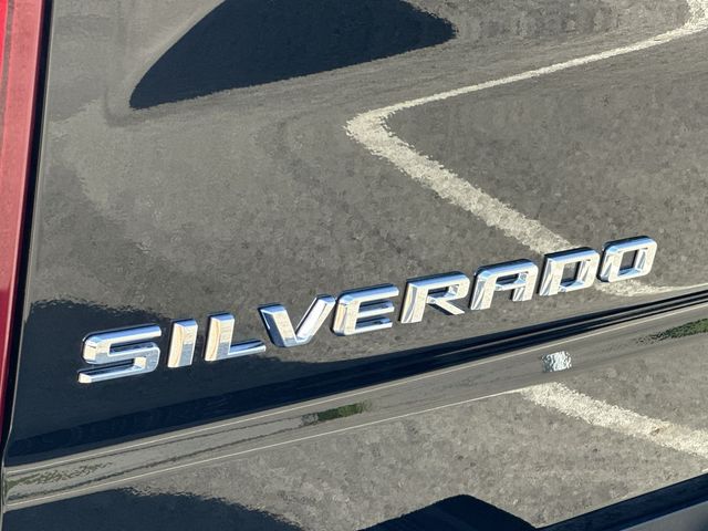 Thumbnail: 2026 Chevrolet Silverado 1500 - 7