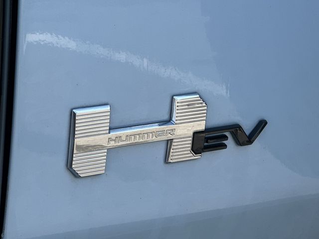 Thumbnail: 2024 GMC Hummer EV - 21
