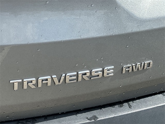 Thumbnail: 2023 Chevrolet Traverse - 22