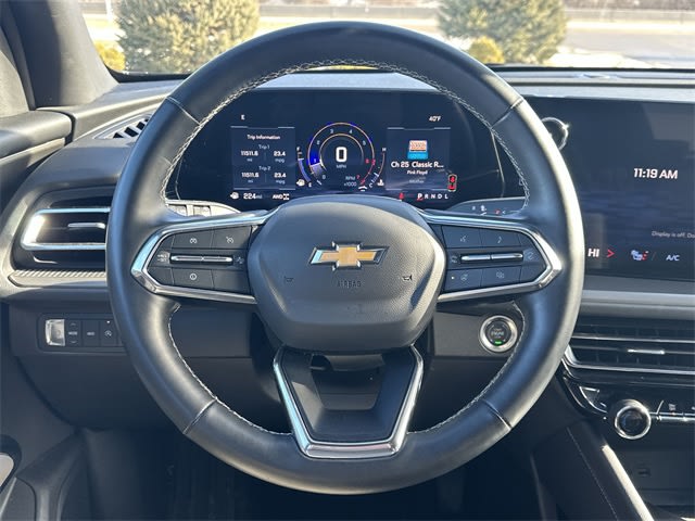 Thumbnail: 2025 Chevrolet Traverse - 2