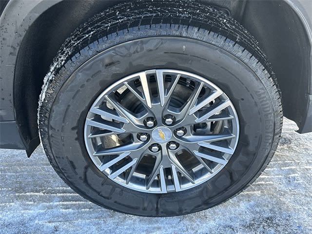 Thumbnail: 2025 Chevrolet Traverse - 8