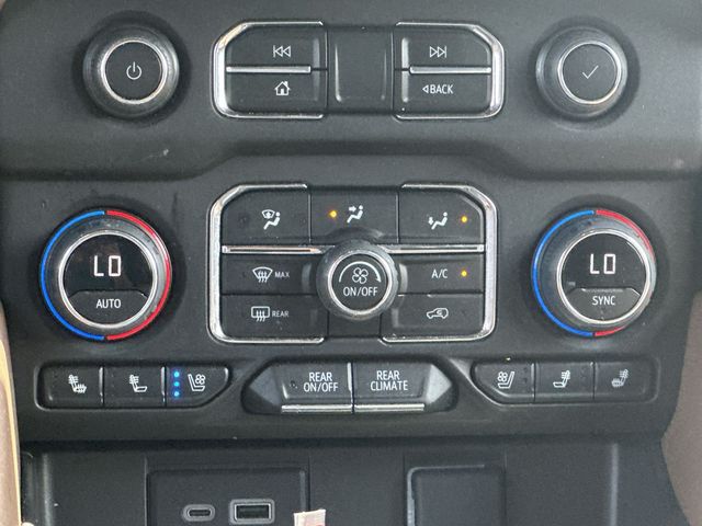 Thumbnail: 2023 Chevrolet Tahoe - 20