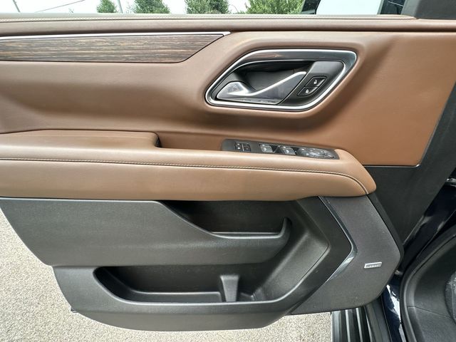 Thumbnail: 2023 Chevrolet Tahoe - 25