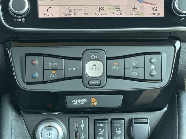 Thumbnail: 2025 Nissan Leaf - 24