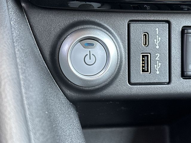 Thumbnail: 2025 Nissan Leaf - 21