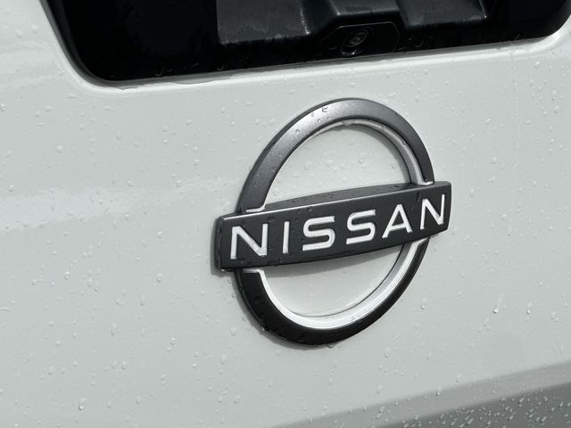 Thumbnail: 2023 Nissan Frontier - 7