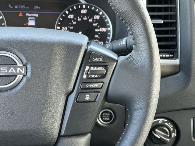 Thumbnail: 2023 Nissan Frontier - 14